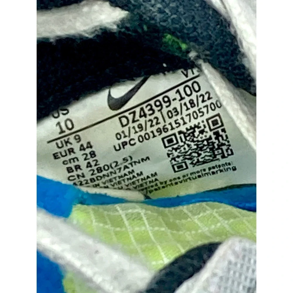 Nike Air Max Pre-Day Running Shoes Mens 10 White Platinum Volt Sporty Sneakers